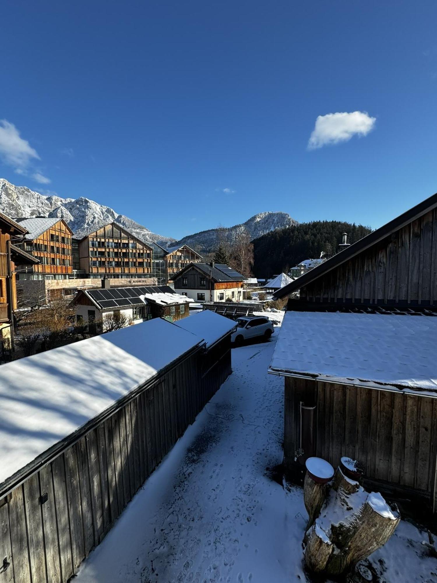 Heli'S Holiday Suites, 8992 Altaussee, Suites "Dachstein", "Sarstein", "Trisselwand" Værelse billede