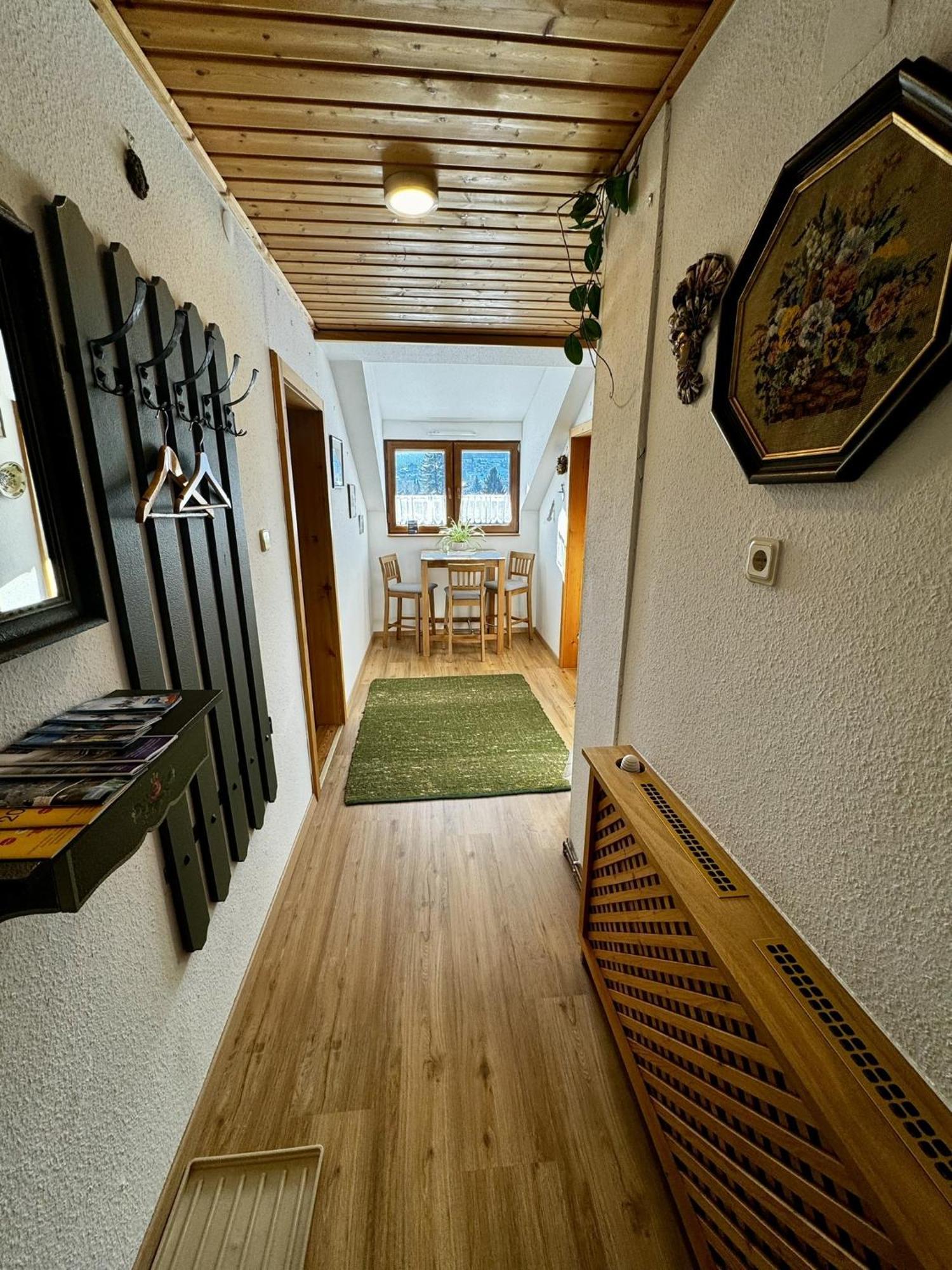 Heli'S Holiday Suites, 8992 Altaussee, Suites "Dachstein", "Sarstein", "Trisselwand" Værelse billede