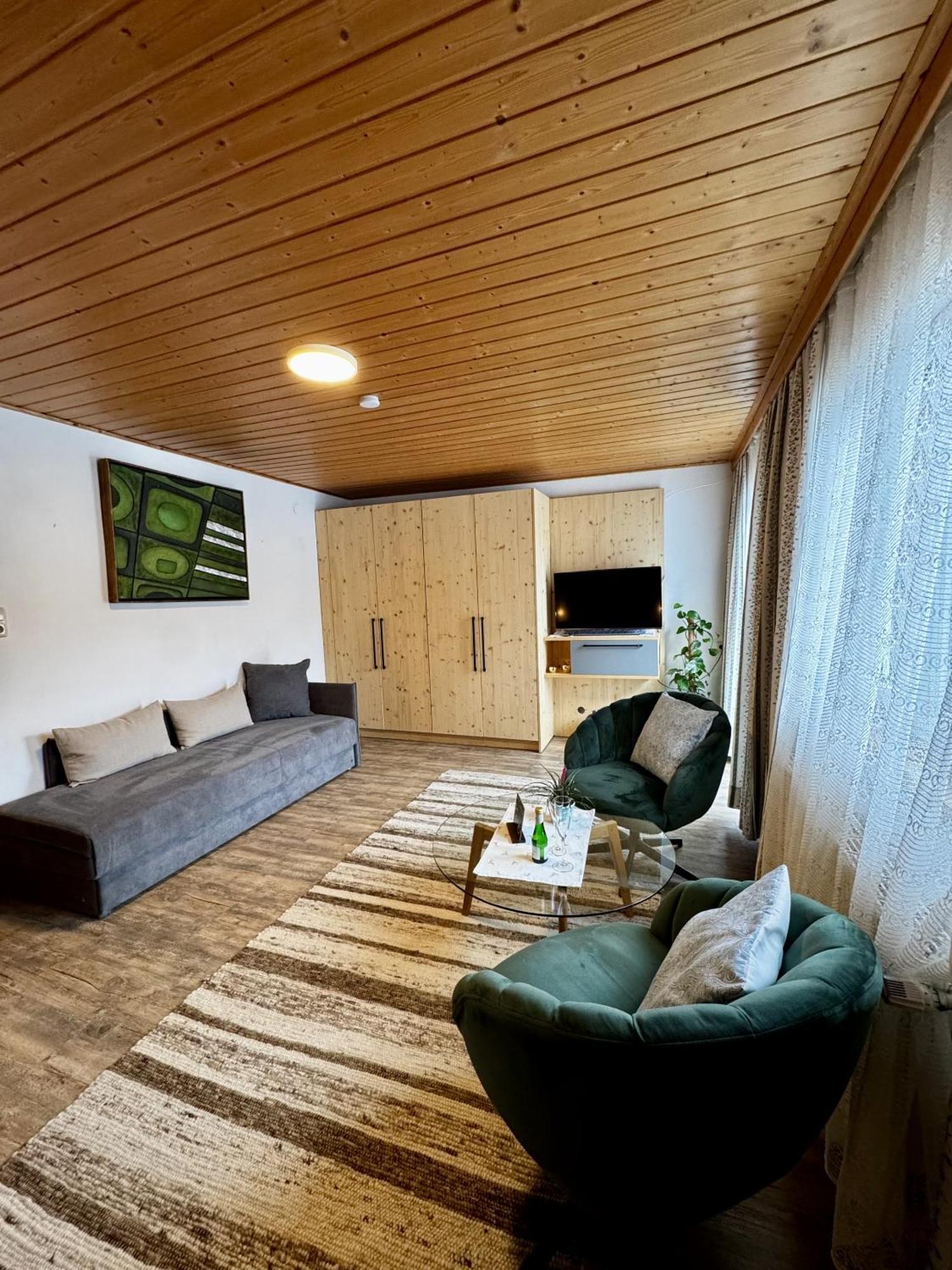 Heli'S Holiday Suites, 8992 Altaussee, Suites "Dachstein", "Sarstein", "Trisselwand" Værelse billede