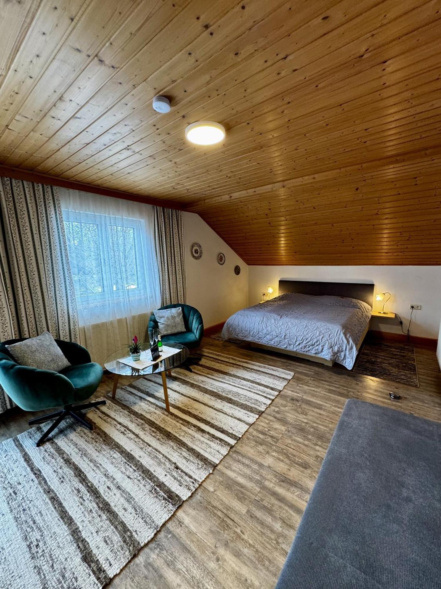Heli'S Holiday Suites, 8992 Altaussee, Suites "Dachstein", "Sarstein", "Trisselwand" Værelse billede